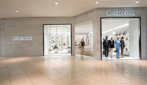 aventura mall miami michael kors|Michael Kors Unveils First U.S. Lifestyle Store in Aventura Mall.